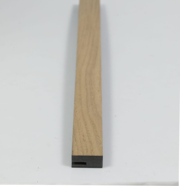 Listwa LZ/C/mini. Wymiary: 2750x27x12 mm