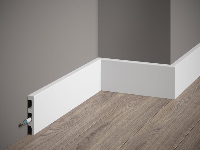 Listwa przypodłogowa MD014. Kolor: biały. Wymiary: 200 x 8 x 1.4 [cm]