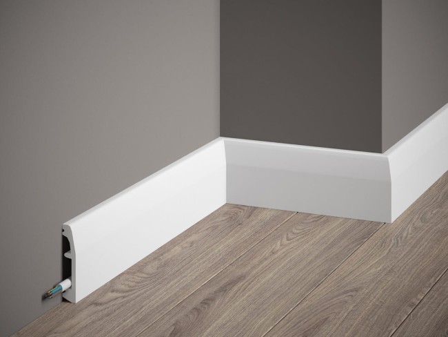 Listwa przypodłogowa MD017. Kolor: biały. Wymiary: 200 x 6.9 x 1.4 [cm]