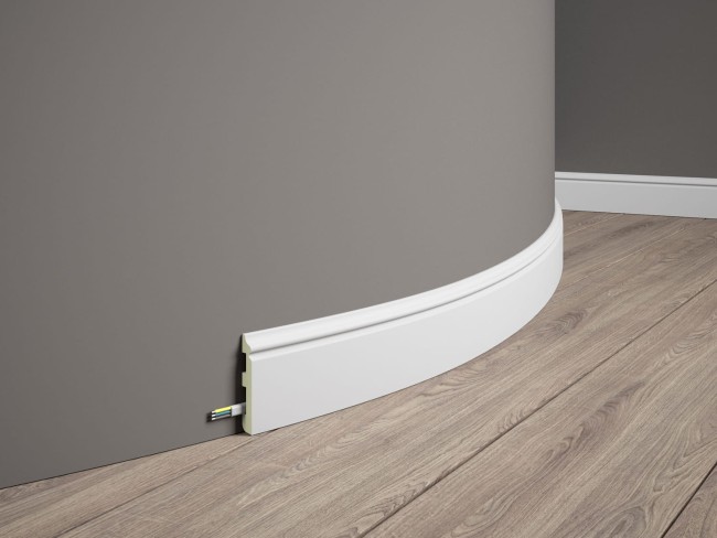 Listwa elastyczna przypodłogowa MD018F. Kolor: biały. Wymiary: 200 x 8 x 1.3 [cm]