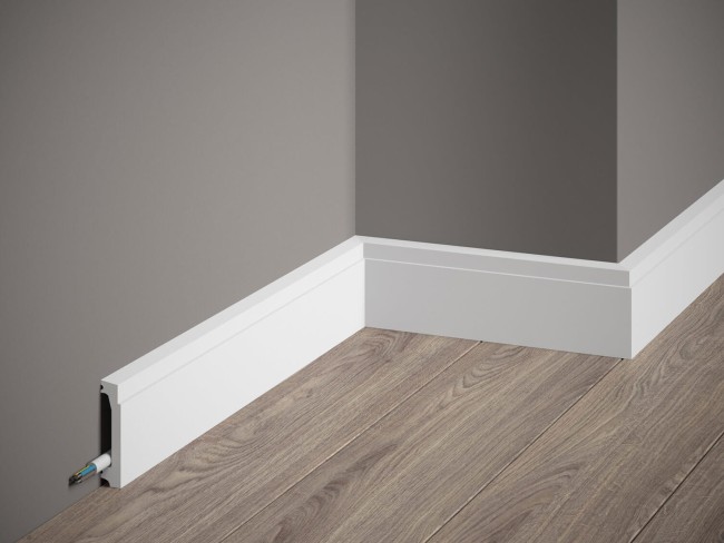 Listwa przypodłogowa MD027. Kolor: biały. Wymiary: 200 x 6 x 1.3 [cm]